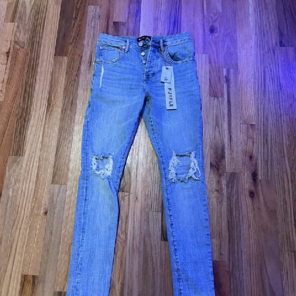 PURPLE JEANS SZ 29